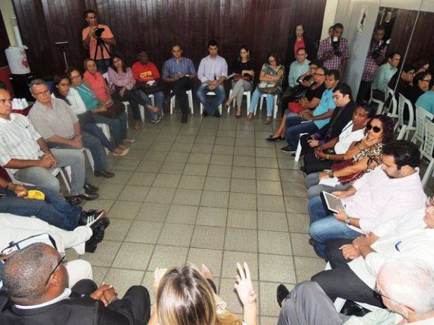 Representantes de sindicatos e centrais sindicais estiveram reunidos recentemente no Sindjus