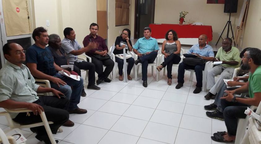 SINDJUS/MA e Centrais Sindicais no Maranhão, estiveram reunidos na tarde da última terça-feira(25/10) para defeinir uma pauta de luta da classe trabalhadora maranhense contra a PEC 241.