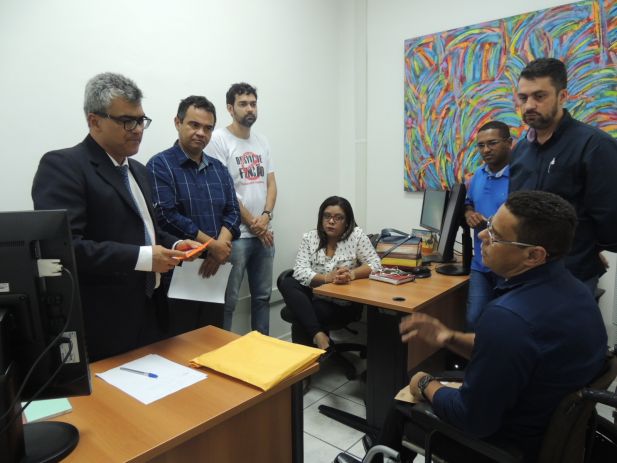 O servidor Cláudio Sampaio informou ao representante do CNJ sobre as violações sofridas, diariamente, pelos servidores da Justiça maranhense.