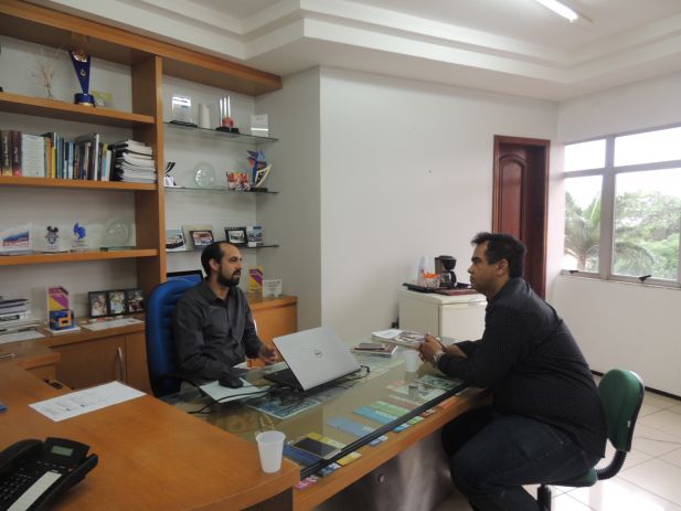 Presicente do SindjusMA, Anibal Lins  em conversa com o Diretor Geral Da Faculdade Pitagoras