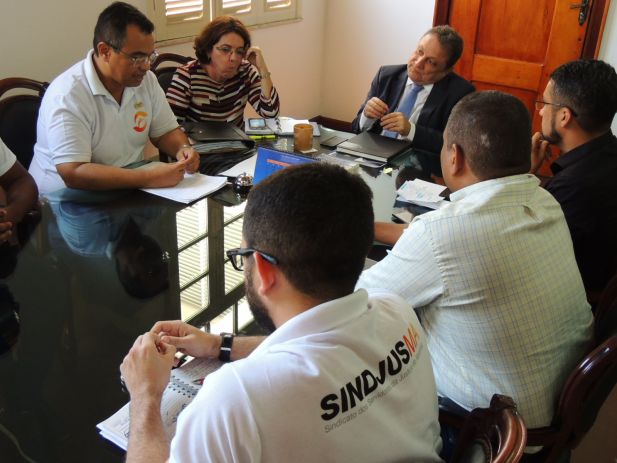 Presidente do Sindjus-MA, Aníbal Lins, sugeriu o dia 28 de outubro, Dia do Servidor, como meta para resposta sobre reposição inflacionária