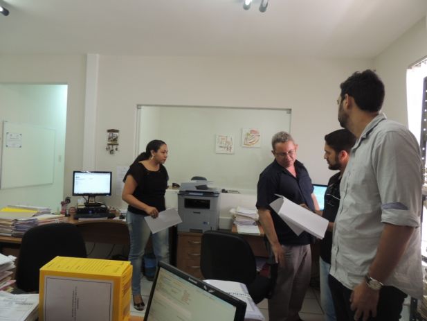 Os diretores do SINDJUS-MA em visita oa fórum da Raposa