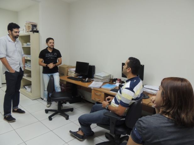 Os direitores do SINDJUS-MA estiveram no fórum de Paço do Lumiar para averiguar as denuncias de falta de estrutura pelos servidores do fórum