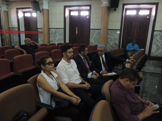 Kerline Silva, Pedro Davi, Marcío Luís e advogado Dr. Alcebíades Dantas estiveram acompanhando a sessão administrativa.