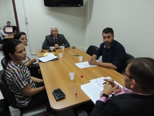 A Direção Finaceira do TJ-MA informou que os reajustes dos auxílios alimentação e saúde estão mantidos, mas o realinhamento salarial ficaria prejudicado com o corte realizado pelo Executivo