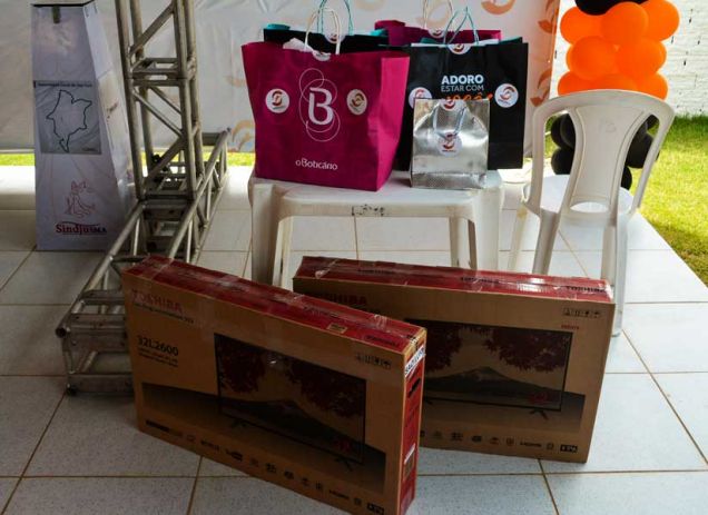 Brindes sorteados pela direção do Sindjus-MA