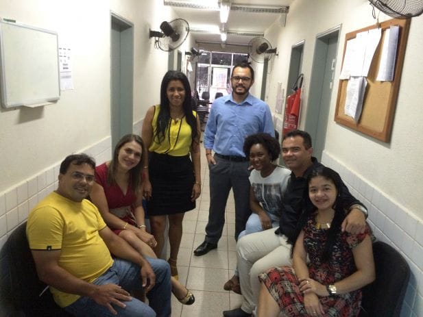 Aníbal Lins reunido com os servidores de Zé Doca.