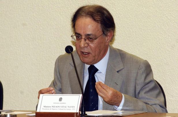 Ministro Aposentado Nilson Naves, Ex-Vice-Presidente do Superior Tribunal de Justiça, contratado pelo SINDJUS-MA para atuar na ADPF 317 e na AÇÃO RESCISÓRIA 36.586/2014.