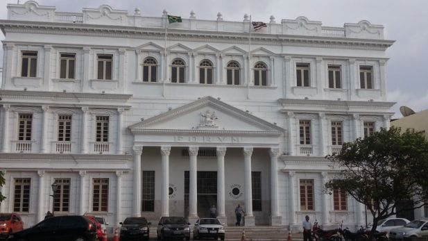A assessoria jurídica do SINDJUS-MA na próxima segunda-feira (16) irá protocolar no TJ-MA, o pedido de remanejamento do valor da GPJ para o pagamento das perdas inflacionárias. 