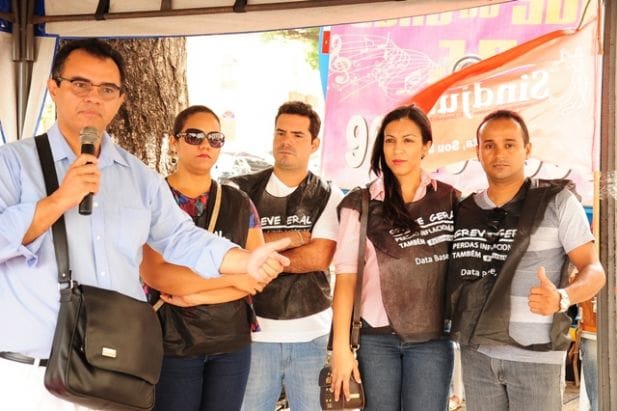 Comissão do movimento de Greve Geral que foi recebida pela desembargadora Anildes Cruz, Presidente da Comissão de Assuntos Legislativos do TJMA.