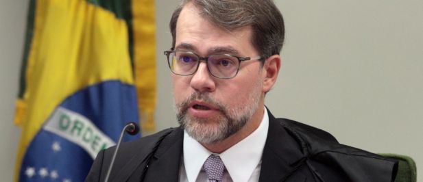 Min. Dias Toffolli irá decidir sobre corte de pontos de grevistas. A decisão tem como interessados diretos: Condsef, Fasubra, Fenasps e Fenajuf.