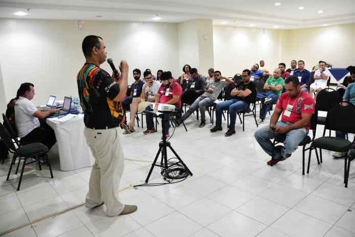 Reunião do Conselho de Representantes Regionais ocorreu no Hotel Premier e foi conduzida pelo presidente do Sindjus-MA, Aníbal Lins.