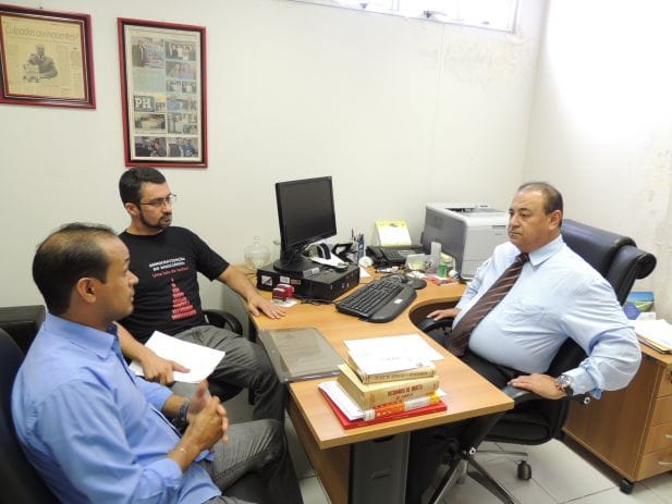 O juiz titular, Eulálio Figueiredo, disse aos diretores do SINDJUS-MA que já comunicou o TJ-Ma sobre situação do prédio.