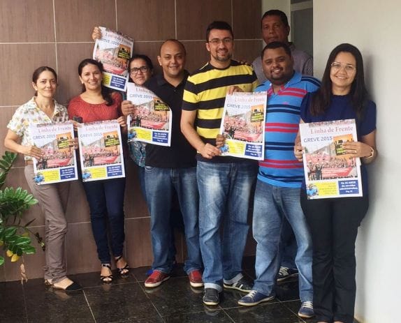 Márcio Luís com os servidores da comarca de Mirador. Da esquerda para direita: Gilvana, Sônia, Elivan, Alan, Márcio Luis (vice-presidente do Sindjus), Sandro, Márcio André e Lívia.